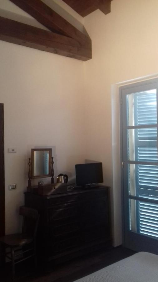 B&B Cascina La Cinciallegra Oggiono Extérieur photo